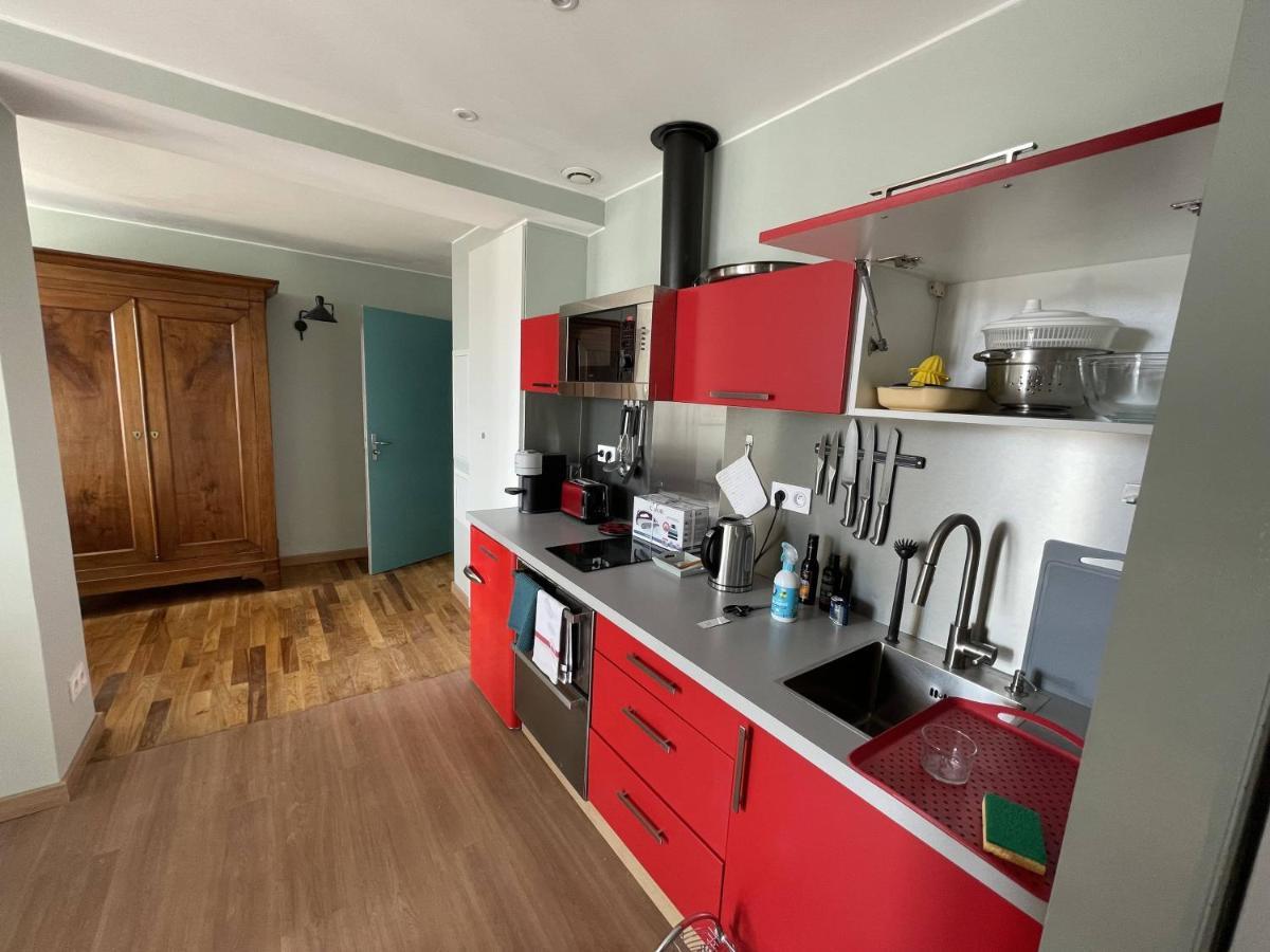 Appartement Mignon Calme Douillet Ascenseur Clim Etage Eleve Proche Parking Et Toutes Commodites Au Coeur Du Toulon Historique المظهر الخارجي الصورة