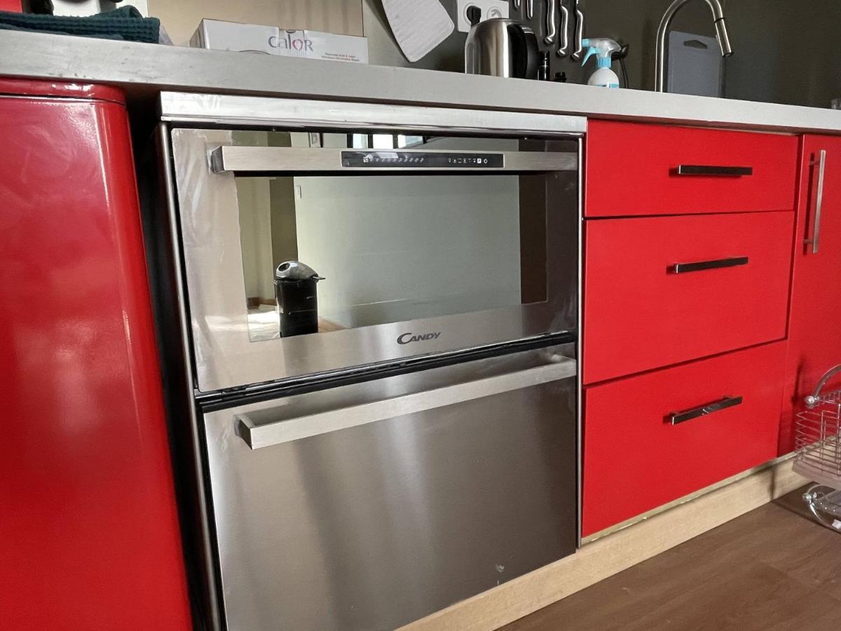 Appartement Mignon Calme Douillet Ascenseur Clim Etage Eleve Proche Parking Et Toutes Commodites Au Coeur Du Toulon Historique المظهر الخارجي الصورة