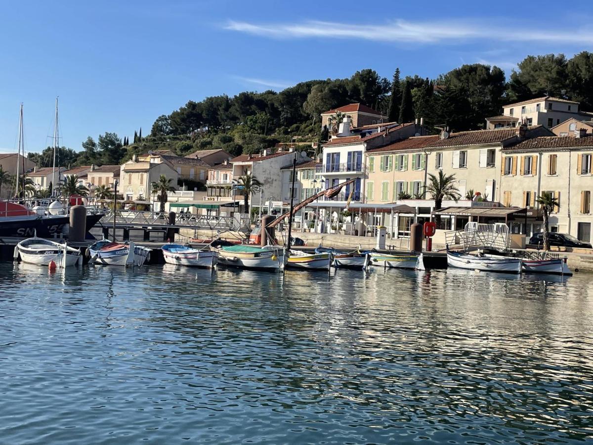 Appartement Mignon Calme Douillet Ascenseur Clim Etage Eleve Proche Parking Et Toutes Commodites Au Coeur Du Toulon Historique المظهر الخارجي الصورة
